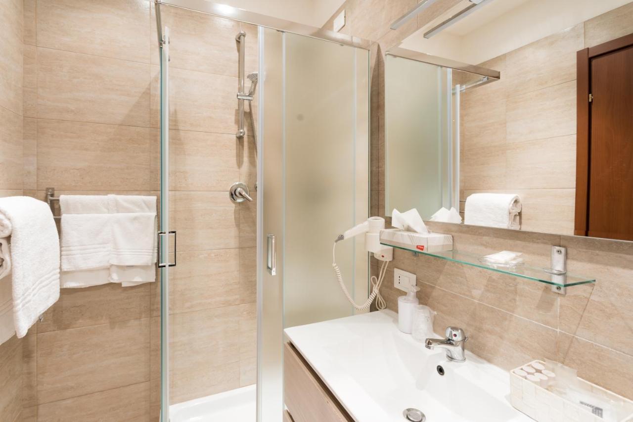 San Pietro Qq Rooms Roma Exterior foto